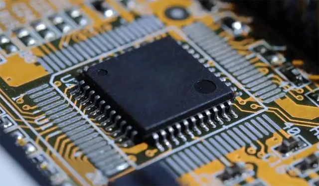 回收 [Broadcom] PCIe 交換機、以太網(wǎng)交換機、汽車 PHY、以太網(wǎng) PHY 收發(fā)器